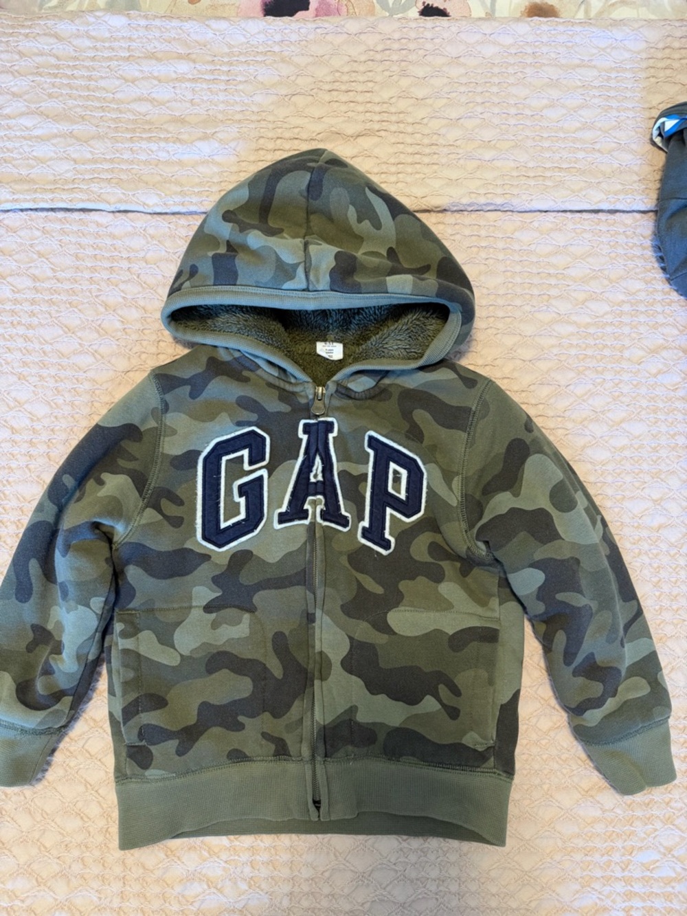 GAP Kids Olive & Dark Lined Green Camo Hooded Zip-Up Sweatshirt